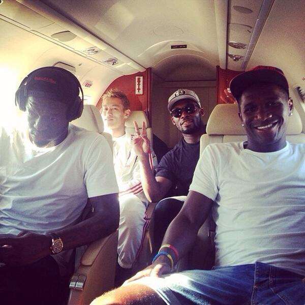 香川真司がアップしたツイート画像が心霊写真に見える件ｗｗ