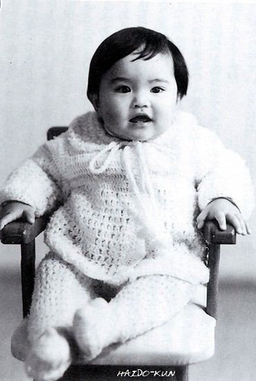 冬服姿の男性有名人画像