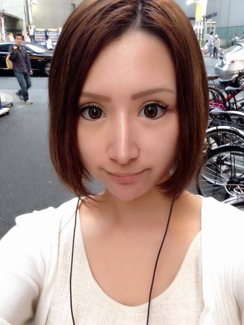 元AV女優・七瀬リナ「年末年始も働く奴は悲しいねww ほんまのボッチやろww」とツイート→批判の声