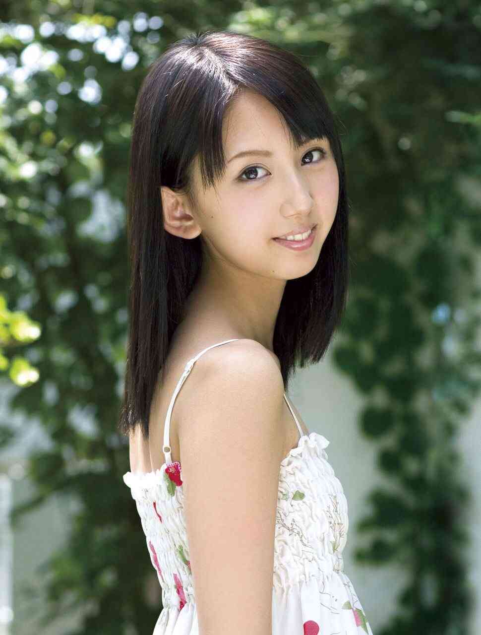 七瀬リナ 元AV女優・七瀬リナ「年末年始も働く奴は悲しいねww ほんまのボッチやろww」とツイート→批判の声 | ガールズちゃんねる - Girls  Channel -