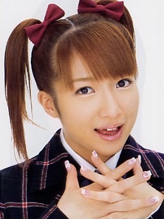 イモトアヤコ、ADバイト時代に元モー娘。辻希美に嫉妬 -「クソーッ!!」と闘志燃やす