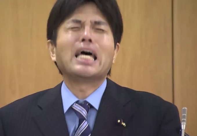 旦那がリストラされた事ある方いますか？