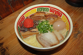 美味しそうなラーメンの画像を貼るトピ！
