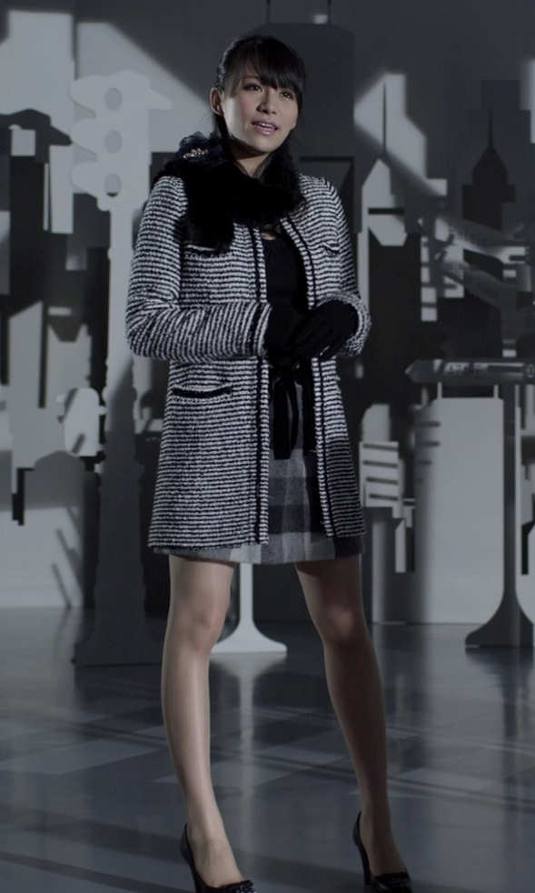 冬服姿の女性有名人画像