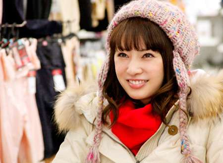 冬服姿の女性有名人画像