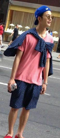 私服がダサい人。