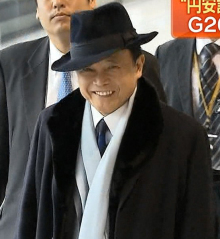 私服がダサい人。