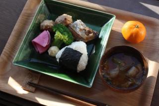 盛り付けかたが素敵な料理