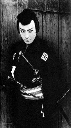 昔の言葉を言ってしまう人