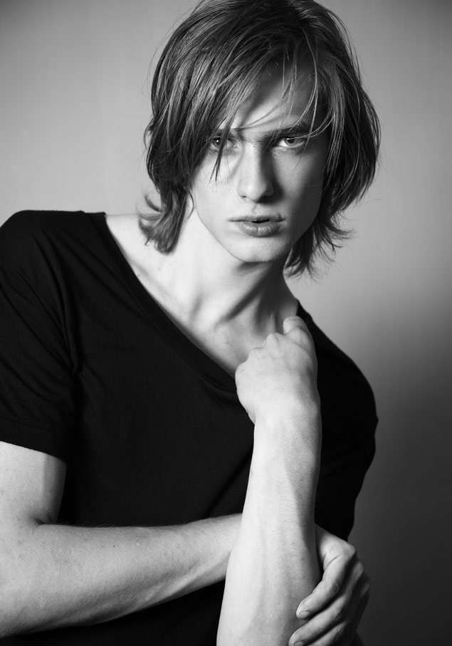 超イケメン無職 vs ブサイク年収3億　どちらが魅力的か→結果は…　