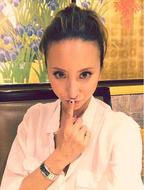 道端アンジェリカ、谷間あらわの下着姿！「セクシーすぎ」とファン大興奮