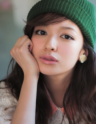 美女の画像が不思議とあつまってくるトピ