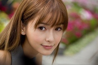 美女の画像が不思議とあつまってくるトピ
