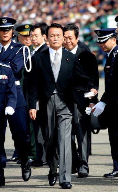 「麻生太郎 かわいい」でネット検索するとめっちゃ和むとツイッターで話題に