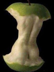 ( ̄▽ ̄)ニヤリとする画像ください