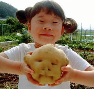 ( ̄▽ ̄)ニヤリとする画像ください