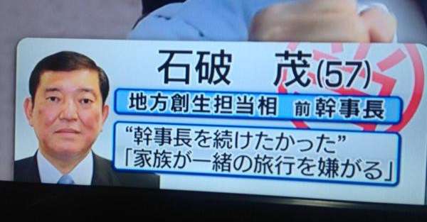 ( ̄▽ ̄)ニヤリとする画像ください