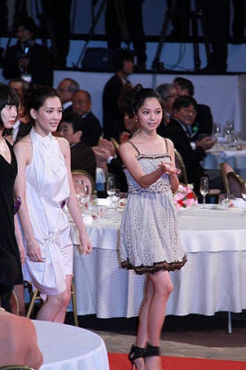 「まるでホステス…」アカデミー賞ワーストドレッサーは大島優子とあの2人