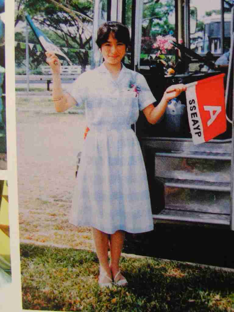 佳子さま伊勢神宮参拝 白のロングドレス姿、お一人で