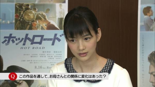 ベッキー&能年玲奈のホワイトデート2ショットが話題「意外な2人」「新鮮」