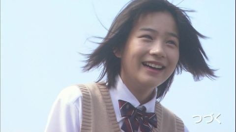 ベッキー&能年玲奈のホワイトデート2ショットが話題「意外な2人」「新鮮」