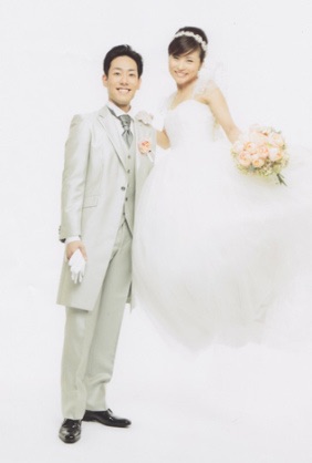 芸能人のウエディングドレス姿を貼っていこう