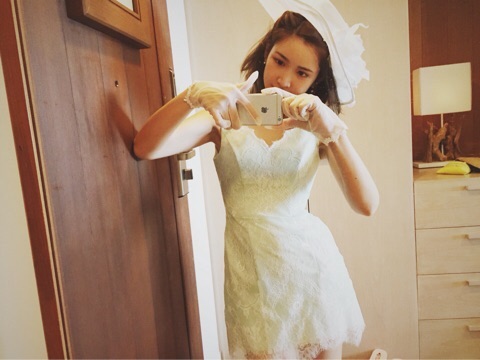 芸能人のウエディングドレス姿を貼っていこう