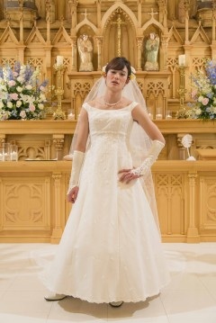 芸能人のウエディングドレス姿を貼っていこう