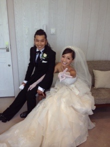 芸能人のウエディングドレス姿を貼っていこう