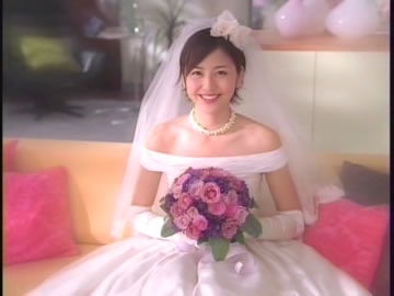 芸能人のウエディングドレス姿を貼っていこう