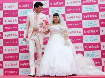 芸能人のウエディングドレス姿を貼っていこう