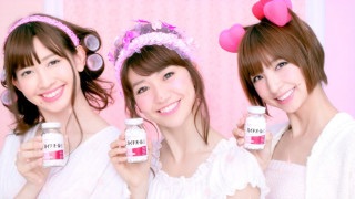素敵な化粧品の広告を貼っていこう♪