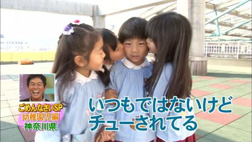 シュールな画像ください。