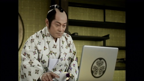 シュールな画像ください。