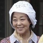 あなたのお母さんは誰に似てますか？