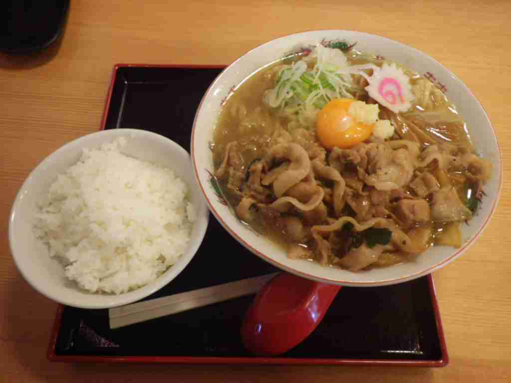 米、パン、麺どれが好きですか？