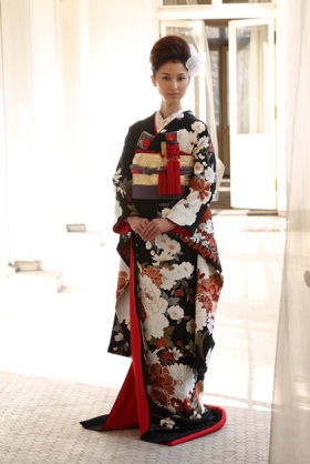 神社で神前式された方