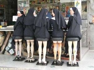 【画像】面白い家具が見たい！