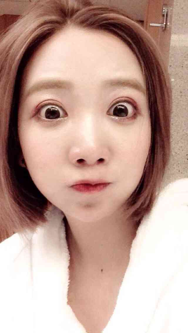 ざわちん、SKE48松井玲奈風メイクを披露！松井本人も驚きの出来栄え