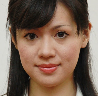 上西小百合議員、中学時代は「ツェツェバエ」と呼ばれていた