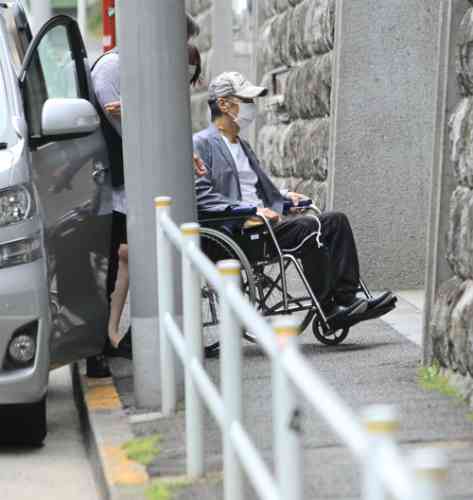 出口見えない「殉愛」裁判…やしきたかじん妻さくらさんはネット中傷で体調不良