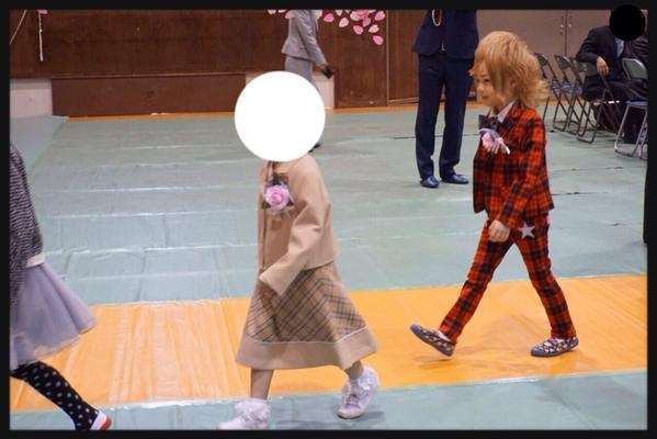 6歳のホストこと琉ちゃろがついに小学生に！入学式の様子をご覧ください