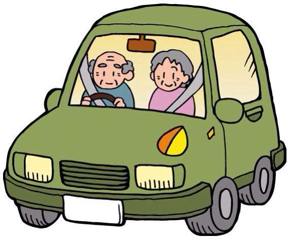 お年寄りの方の運転でヒヤッとしたことありませんか？