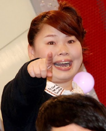 「まぶたのおさいほう」って!? アイドル・フラップガールズスクールの佐藤優香の斬新すぎる整形告白が話題に