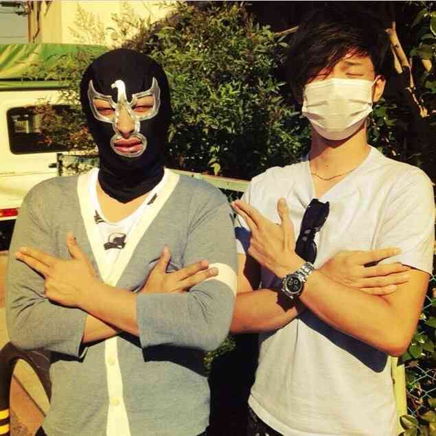 “女子中高生が好きな芸人”1位は8.6秒バズーカー。NON STYLEは“苦手な芸人”と両方で王座陥落。