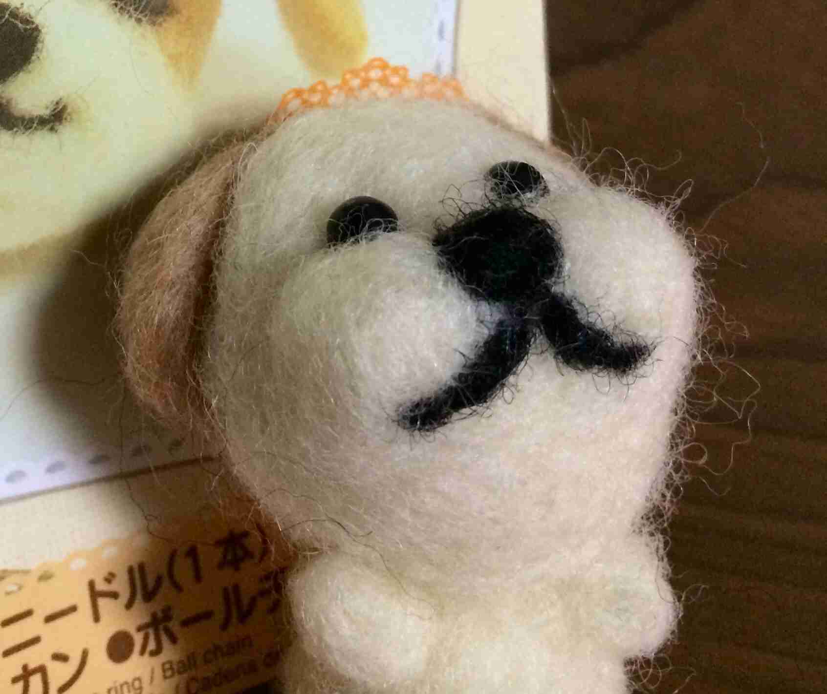 「羊毛フェルト」のマスコット作りがやっぱり難しいとTwitterで話題 / 見本とは違うハイブリッドな生き物が完成する件