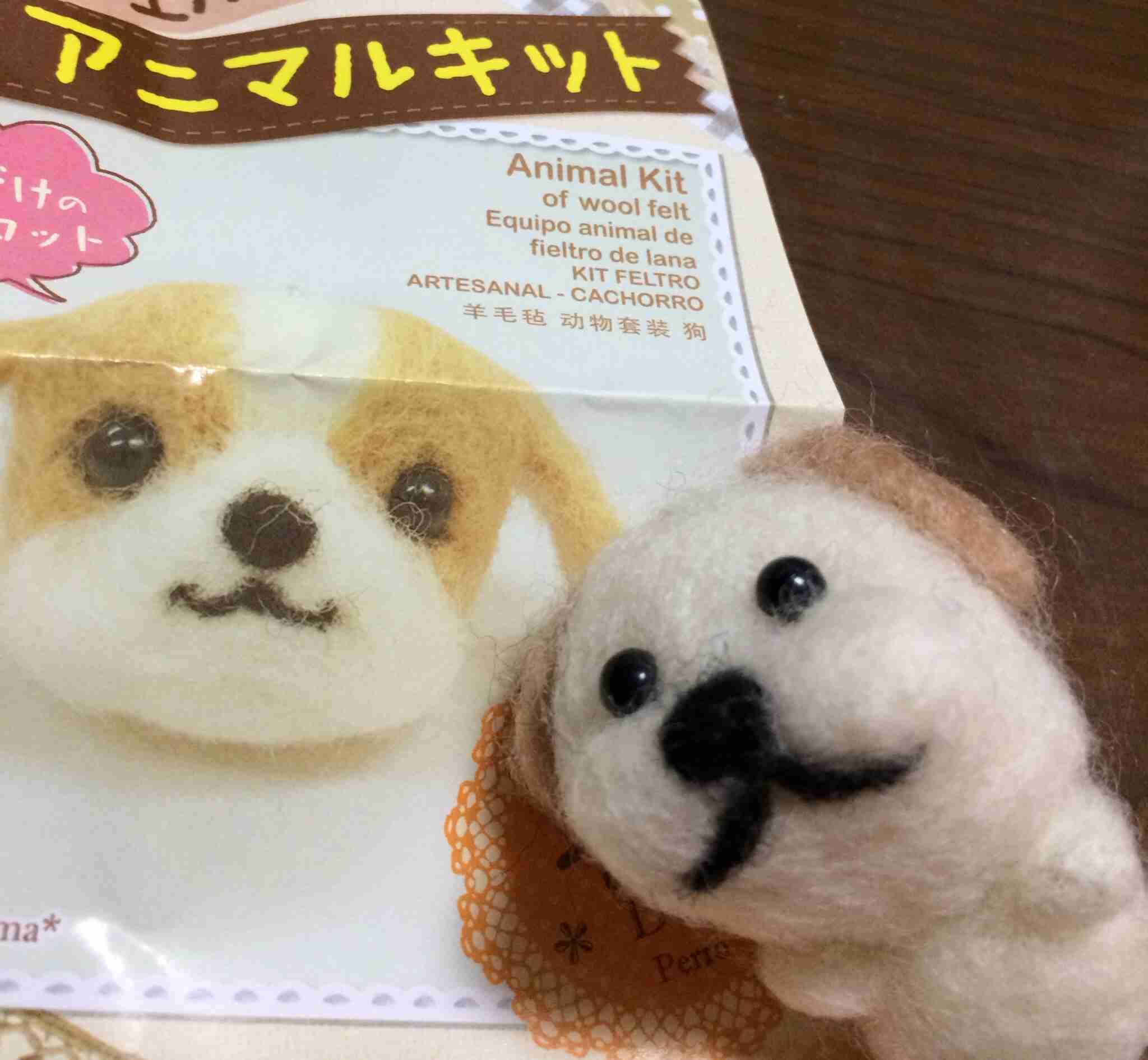 「羊毛フェルト」のマスコット作りがやっぱり難しいとTwitterで話題 / 見本とは違うハイブリッドな生き物が完成する件
