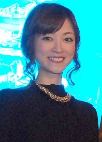 元モーニング娘。吉澤ひとみさんが誰だかわからない、整形かとネットで話題に