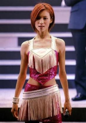 元モーニング娘。吉澤ひとみさんが誰だかわからない、整形かとネットで話題に