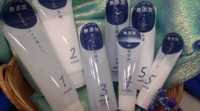 無添加の化粧品使ってる方、どうですか？